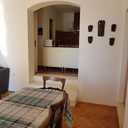 Lägenhet Mare Pisak Gornji Dolac